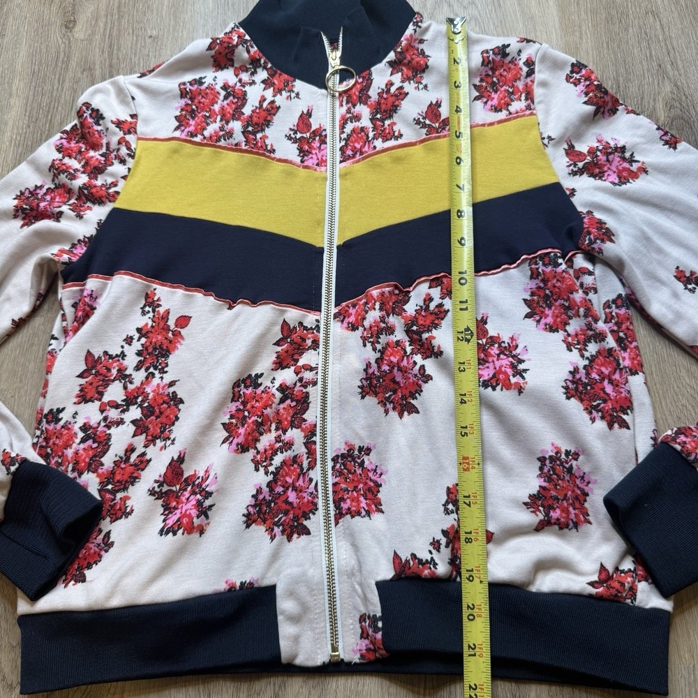 Baum Und Pferdgarten Womens Sweater Jacket Pink Floral Size M Full Zip Up - Picture 6 of 8